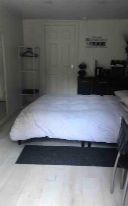 Belfast Private Room, En-Suite & Own Access ภายนอก รูปภาพ